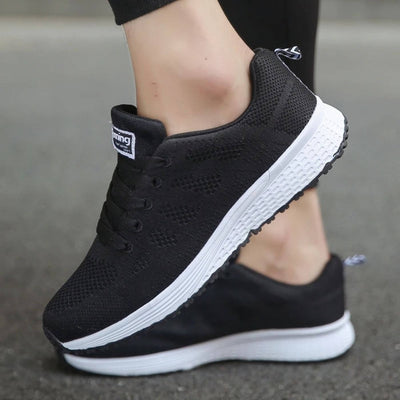 Zoe - Mesh Running Sneakers